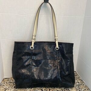Pelle Studio Wilson Faux Leather Shopper Black Tote Handbag Snake Look